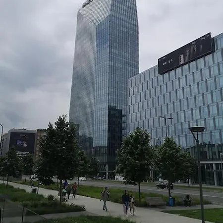 Centrale-luxury With Garden Terrace * Milan