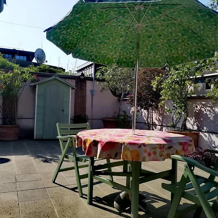 Centrale-luxury With Garden Terrace Milan