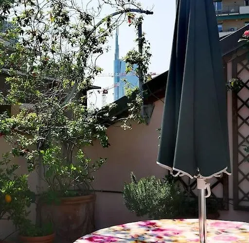 Apartmán Centrale-luxury With Garden Terrace *